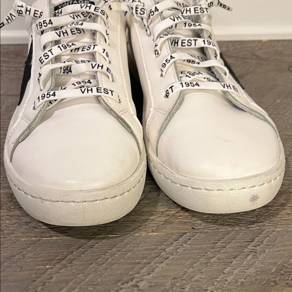 Vintage Havana White & Black Carla Sneakers - Size 9 - Picture 5 of 9